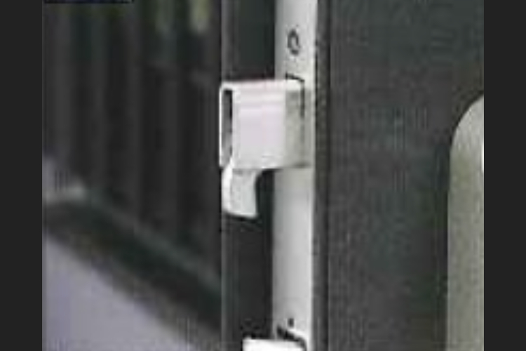 シティテラス神崎川駅前鎌デッドボルト画像